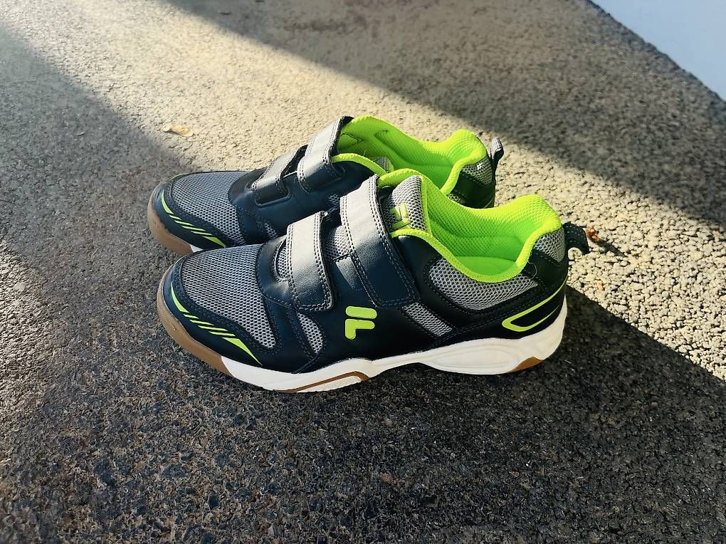Schuhe für Jungen: Basket garçon - taille 35  – Neu und originalverpackt aus Corsier-sur-Vevey von hel_m267