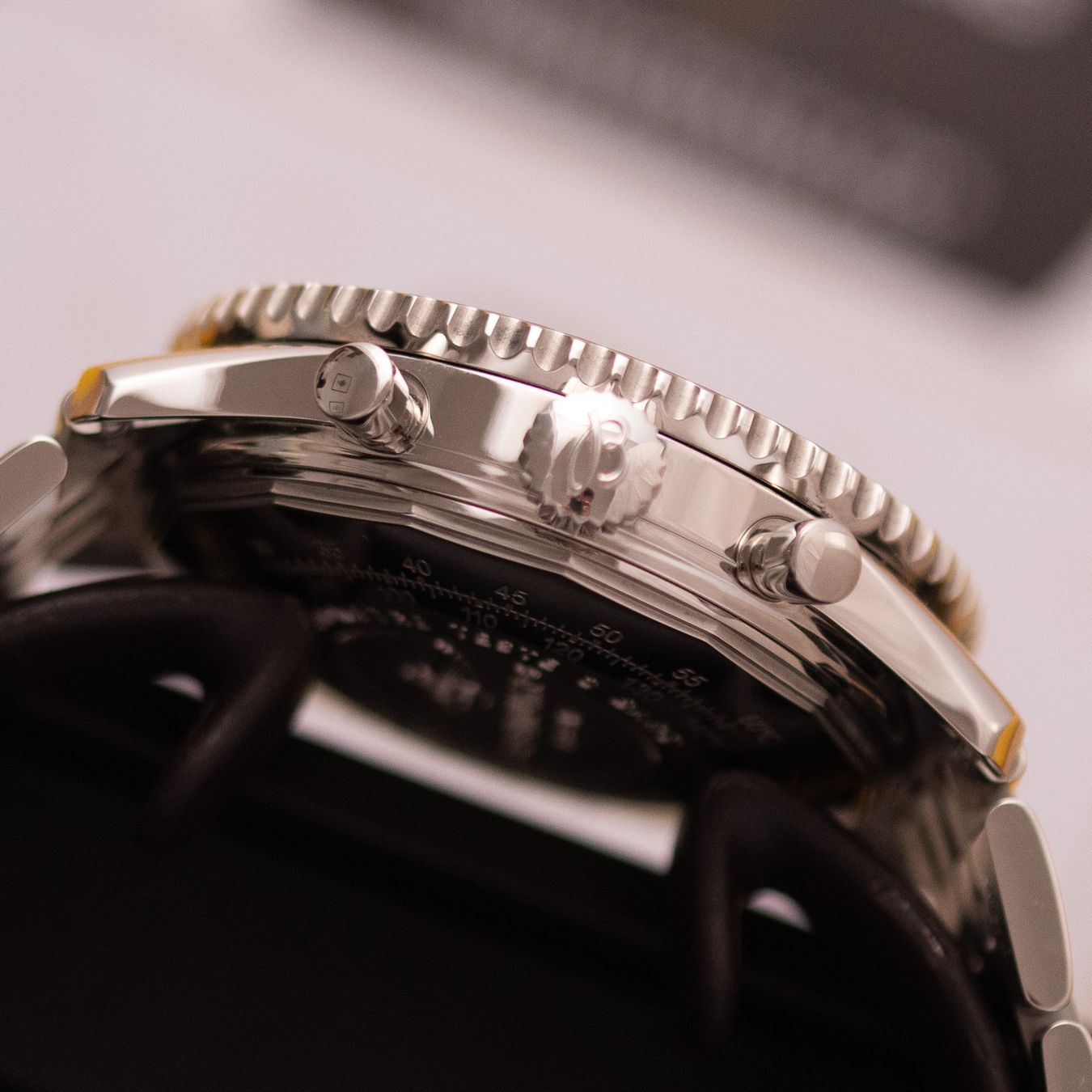 Breitling Uhren: Breitling Navitimer 01/ AB0120 / 2012 / Full Set – Gebraucht aus Luzern von PrimeSwissTime 6