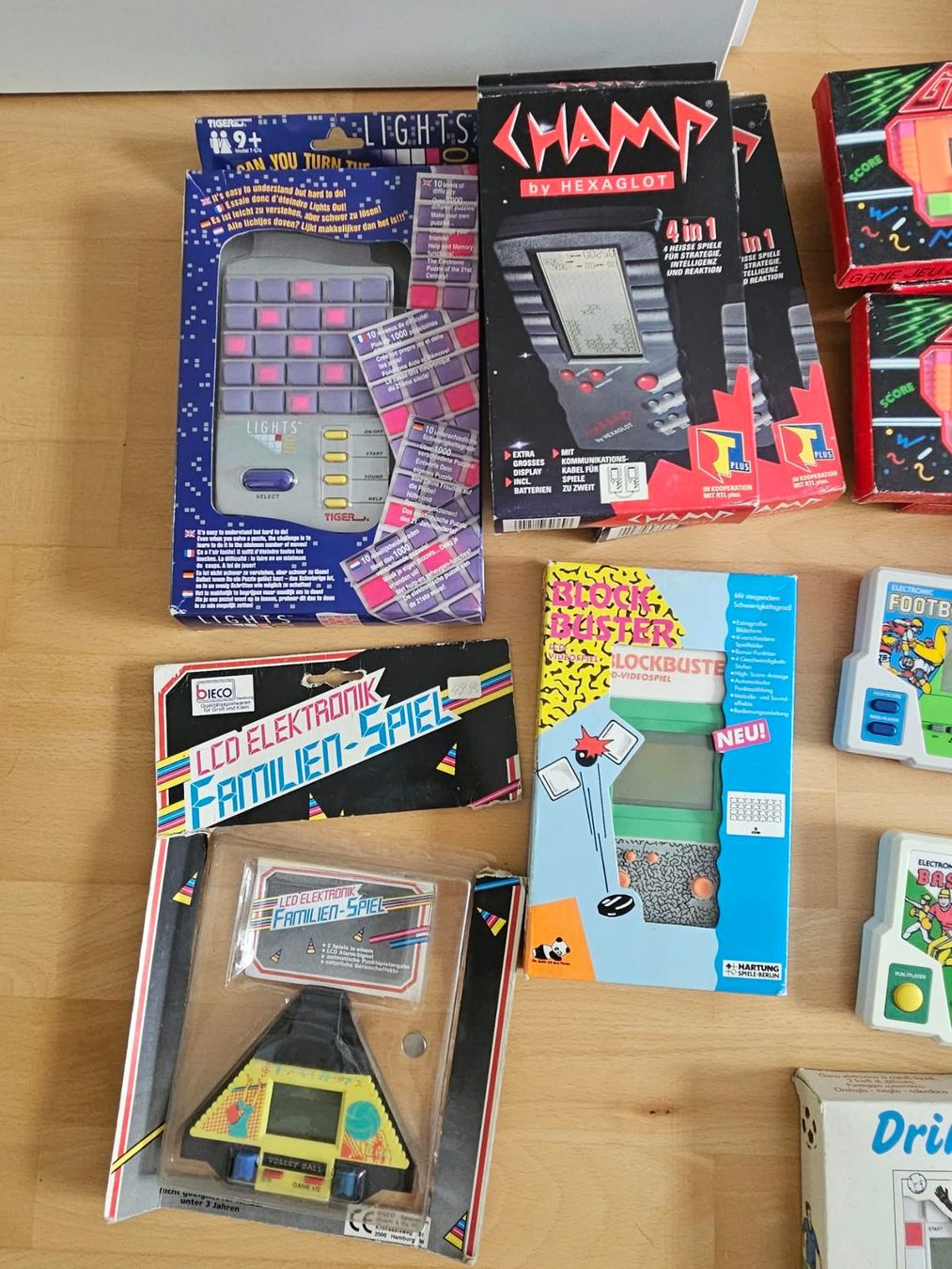 Consoles: Handheld und Lcd Spiele – D'occasion à Ruswil par Ileu 1