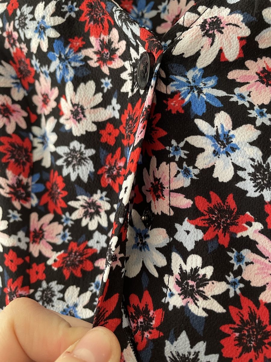 H&M Kleider: Blumiges Sommerkleid (midi) – Gebraucht aus Zürich von jasminahelena 2