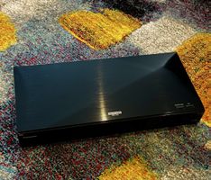 Panasonic DP-UB824 4K Ultra HD Blu-ray Player OVP