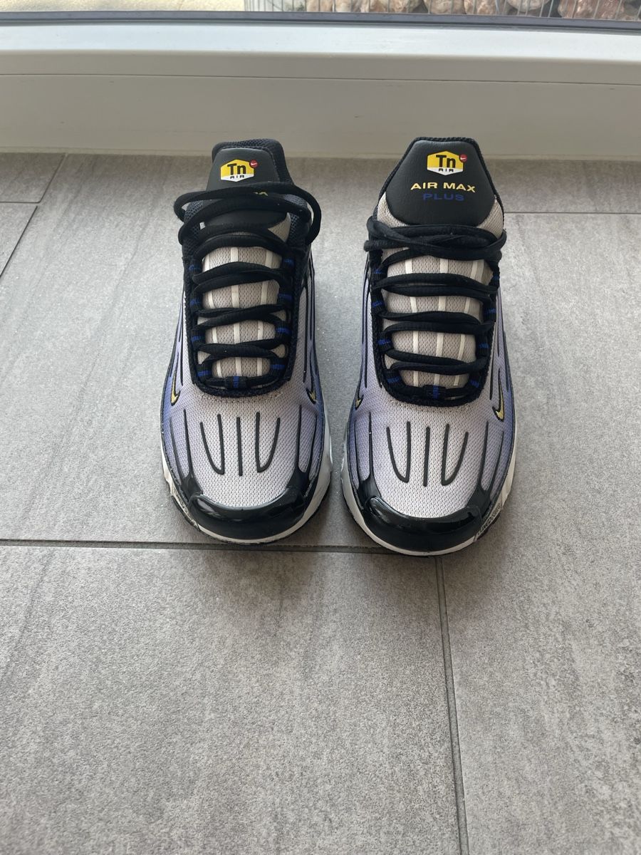 Nike Chaussures hommes: Nike Tn  – D'occasion à Dompierre FR par matmath 4