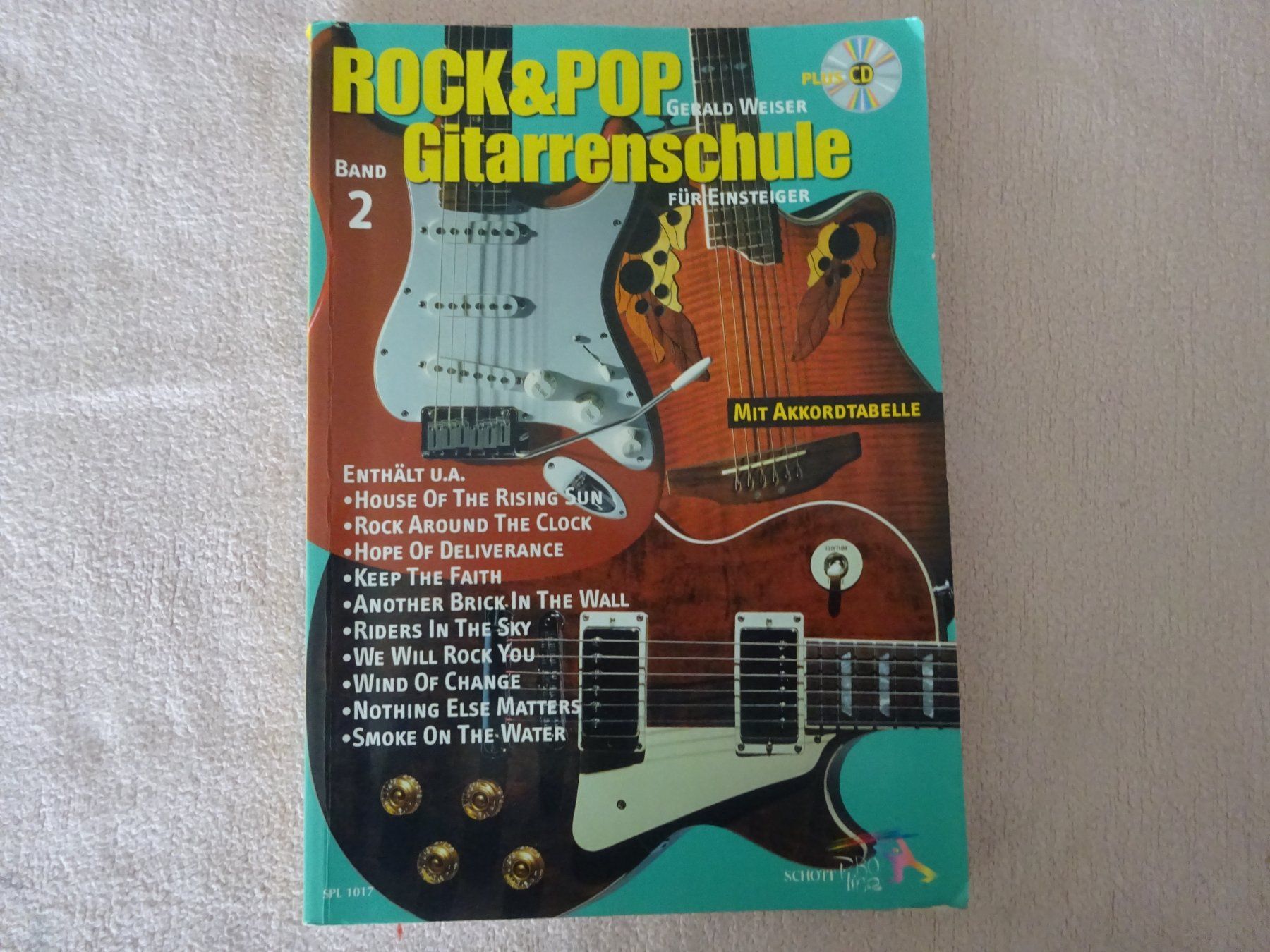 Livres: GITTARREN - SCHULE ** ROCK POP ** PLUS CD – D'occasion à Luzern par xrayspex99 1