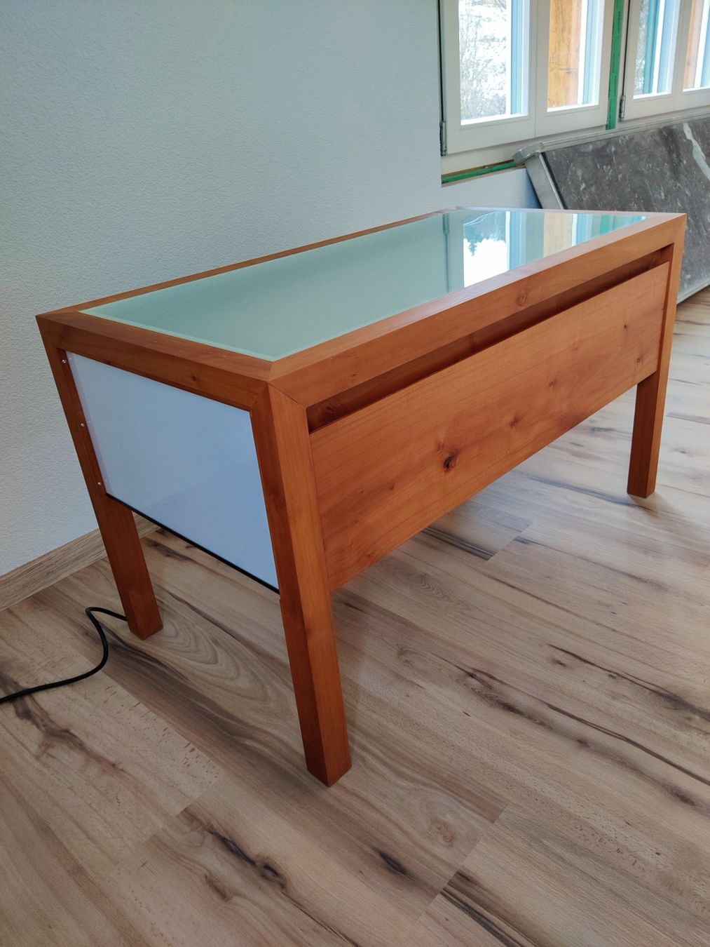 Tavoli: Zeichentisch/Couchtisch – Usato da Guggisberg venduto da ele_k7vb 9