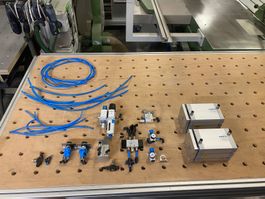 Posten Festo Pneumatikteile ab 1.-