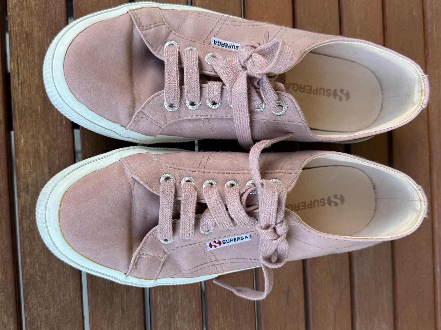 Superga Scarpe da donna: Superga 2750 OG Suede Grösse 39 – Usato da Basel venduto da zukk_ 5