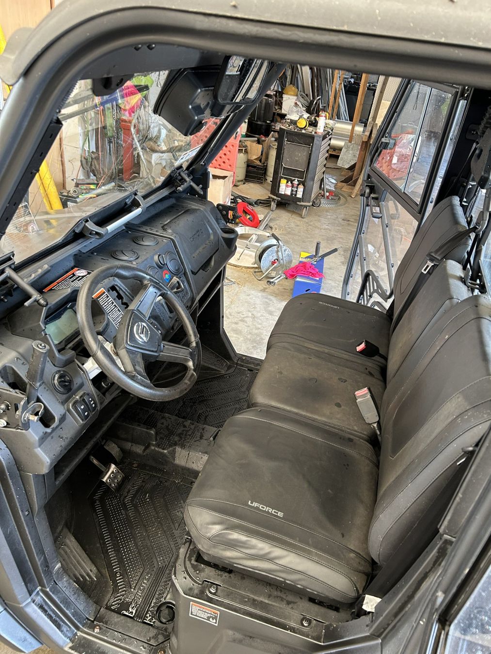 Cf Moto Touring: CFMOTO UFORCE 1000 UTV – D'occasion à Altbüron par luc_2fl8 5