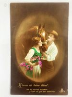 Fotopostkarte Frau mit Pferd Handkoloriert - um 1920 Antik