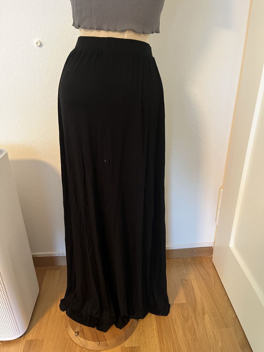 Zalando Röcke: schwarzer Maxi Rock, Grösse S von Zalando – Gebraucht aus Zürich von Brobin 3