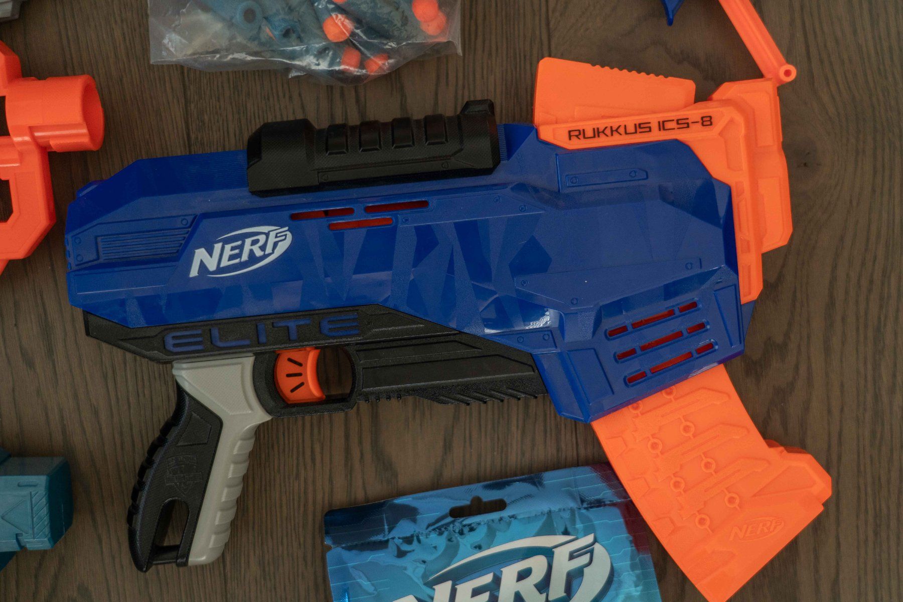 Nerf Giocattoli: Nerf-Set mit 100+ Darts – Usato da Maur venduto da antko 2