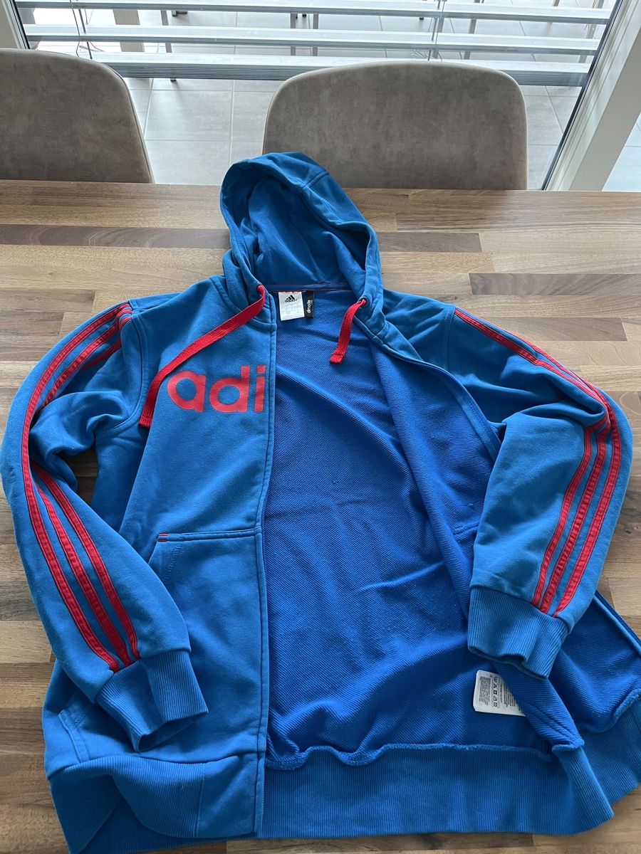Adidas Maglioni & Felpe: Adidas Zip-Hoodie Gr. S  – Usato da Hergiswil NW venduto da Mel.92 1