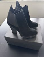 Stiefeletten schwarz Gr. 39