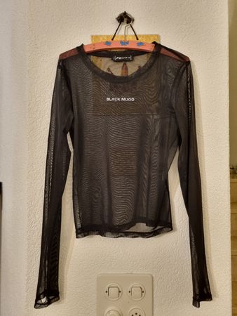 Schwarzes Netzstoff-Shirt Gr. XS, BLACK MOOD