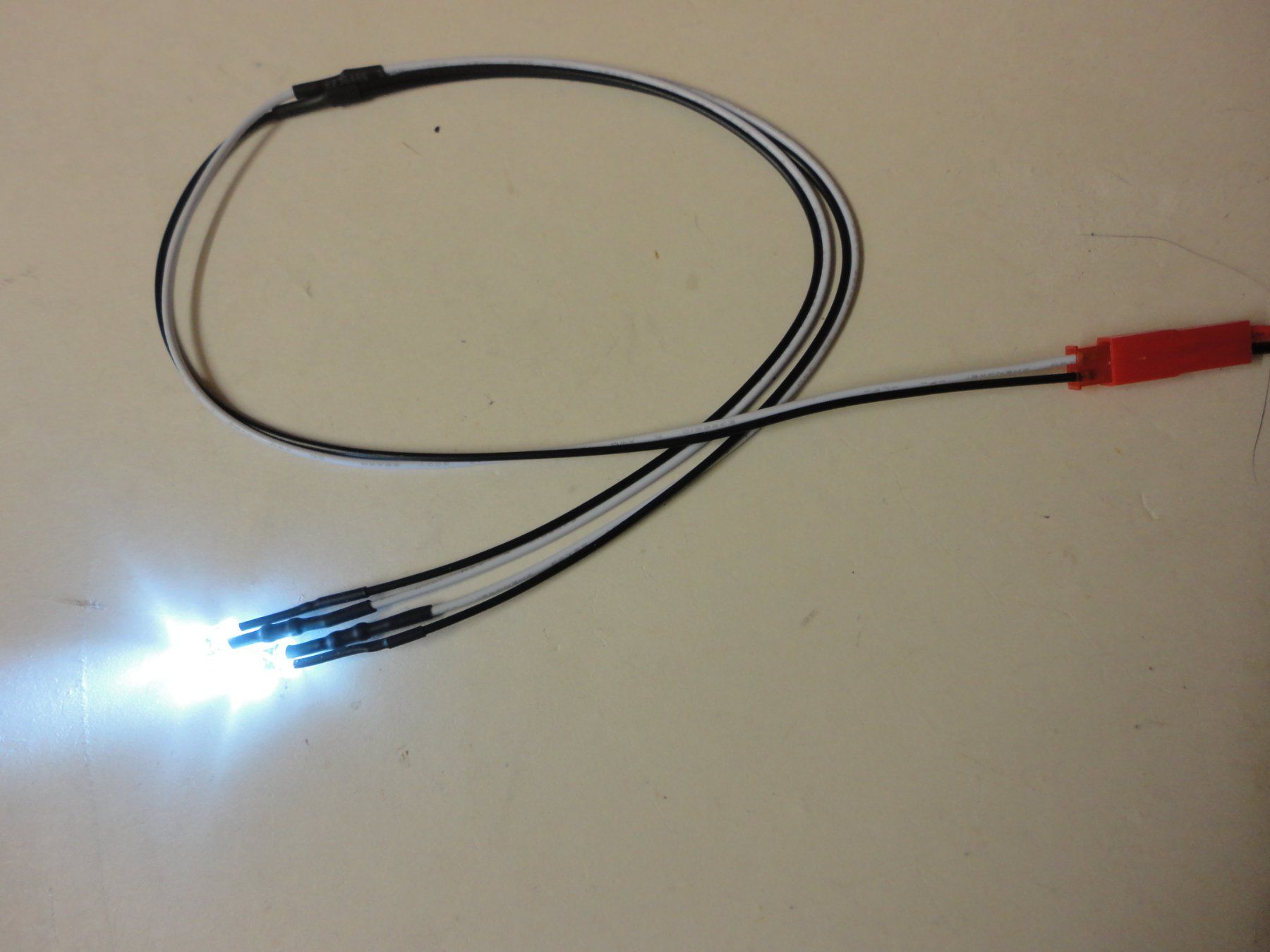Modellismo RC: Pichler LED 5mm weiss, Neu, ! – Nuovo e nell'imballaggio originale da Horgen venduto da RcModell 1
