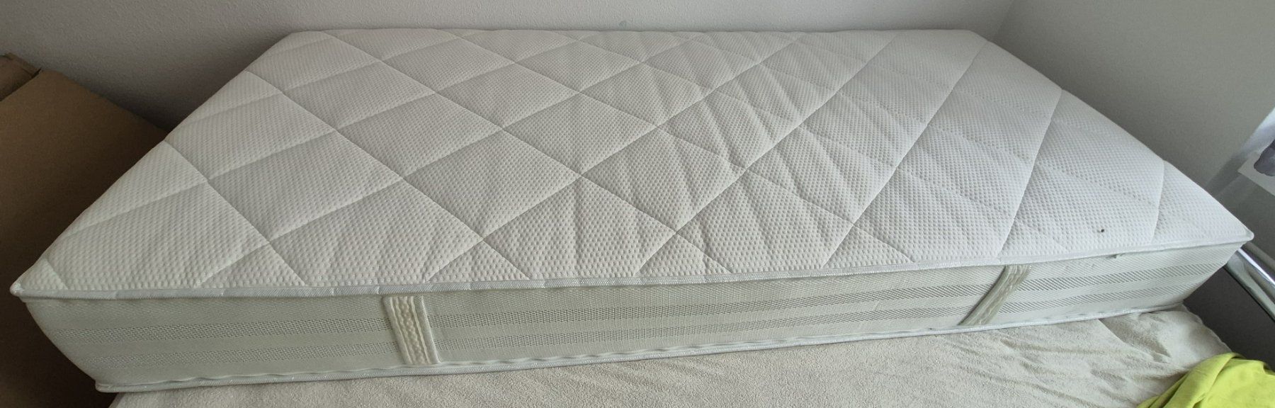 Materassi: Matzratze Top Excellence 90x200cm Medium – Usato da Kloten venduto da Pronto11 2