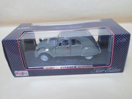 Citroen 2CV 1952 - Maisto Silver Edition - 1/18