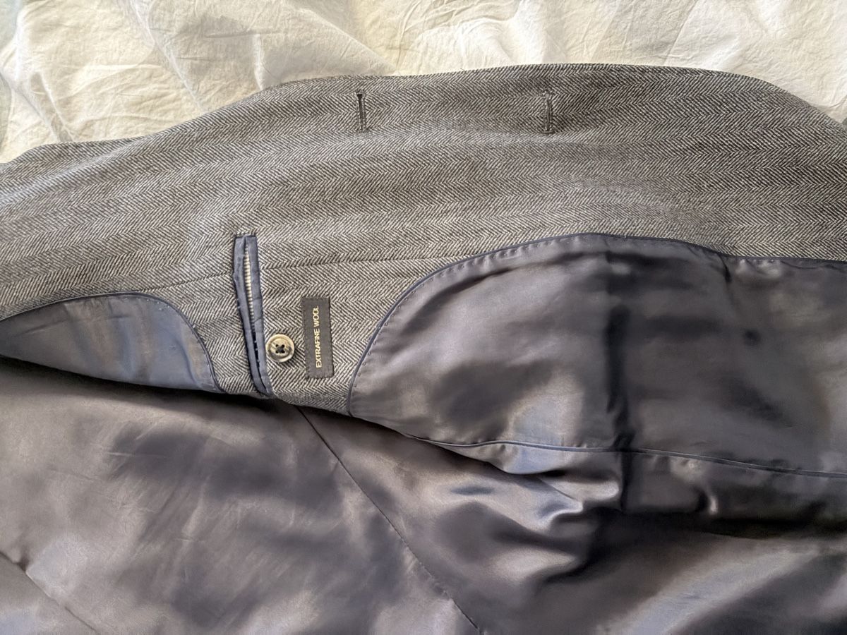 Massimo Dutti Vestes: Veste Blazer Massimo Dutti – D'occasion à Montpreveyres par hae_zk6g 3