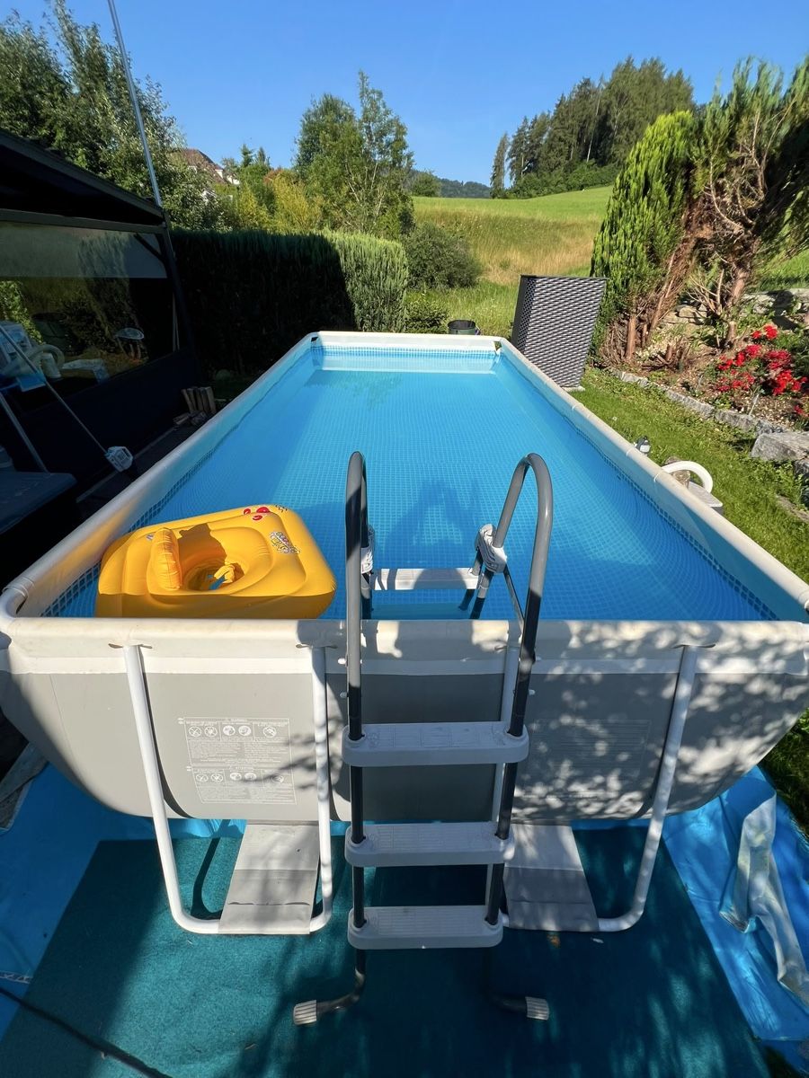 Intex Piscine: Pool 470cm x 260cm x 110cm – Usato da Balterswil venduto da les_bn52 1