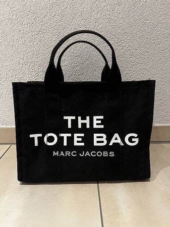 The Tote Bag (Medium) vom Marc Jacobs