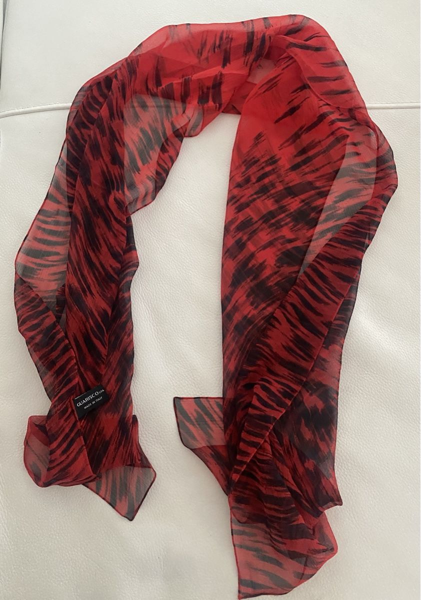 Foulard & Sciarpe: Seiden Schal 🌸 – Usato da Opfikon venduto da Luis144