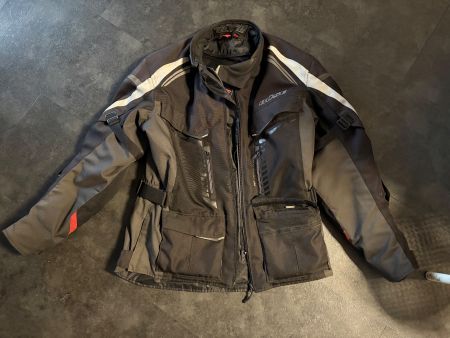 Motorradjacke Büse