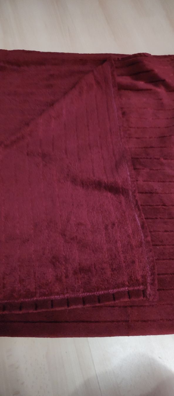 Coperte: Decke 1,5 x 2 m – Usato da Grenchen venduto da car_qq2t 2