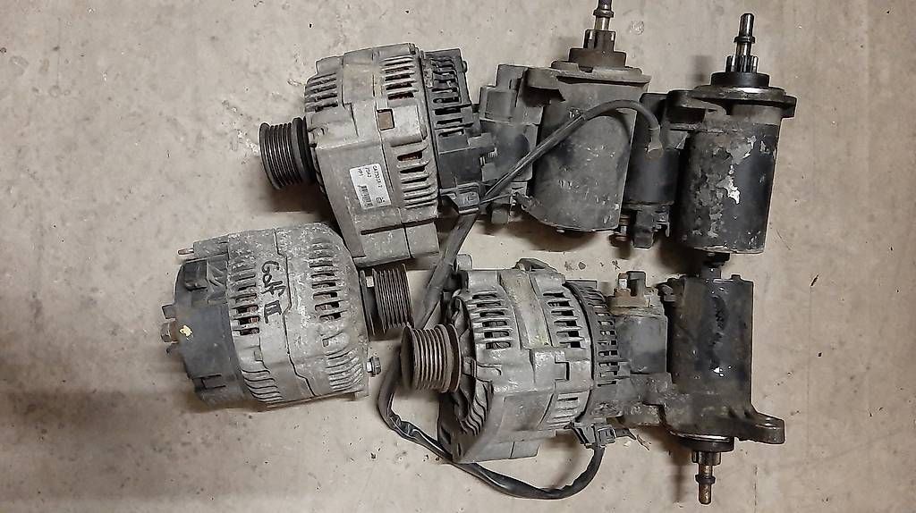 Tutti pezzi di ricambio auto: Moteur boîte Golf 3 gti 2.0 édition – Usato da Fully venduto da Tuchoz 2