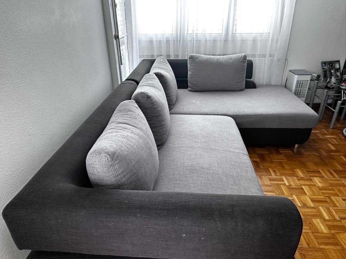 Sofas: Ecksofa grau schwarz gebraucht – Gebraucht aus Schwerzenbach von coccanella 1