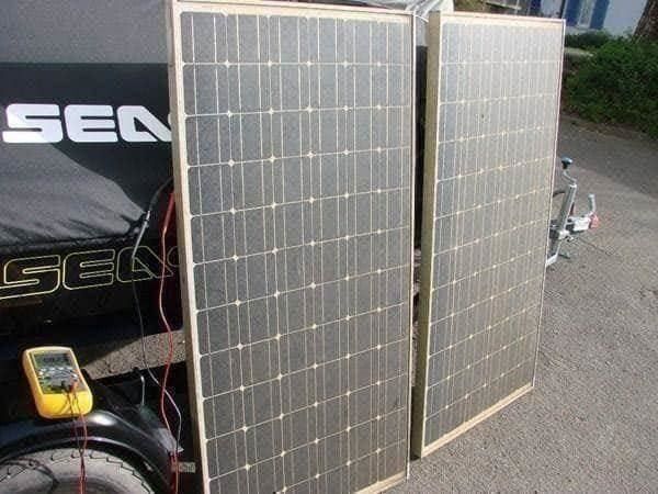Siemens Dispositivi a energia solare: Solar Panel "Siemens" Paar – Usato da Niederuzwil venduto da Rade 3