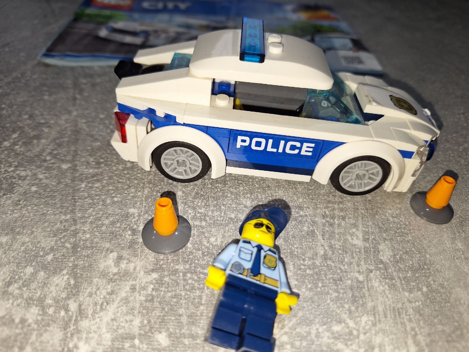 Lego Spielzeuge: Lego 60239 Streifenwagen – Gebraucht aus Egerkingen von Niceli1 3