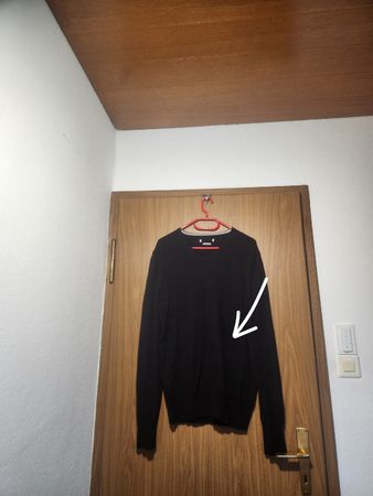 Pull cachemire double fil noir taille X L petit défaut