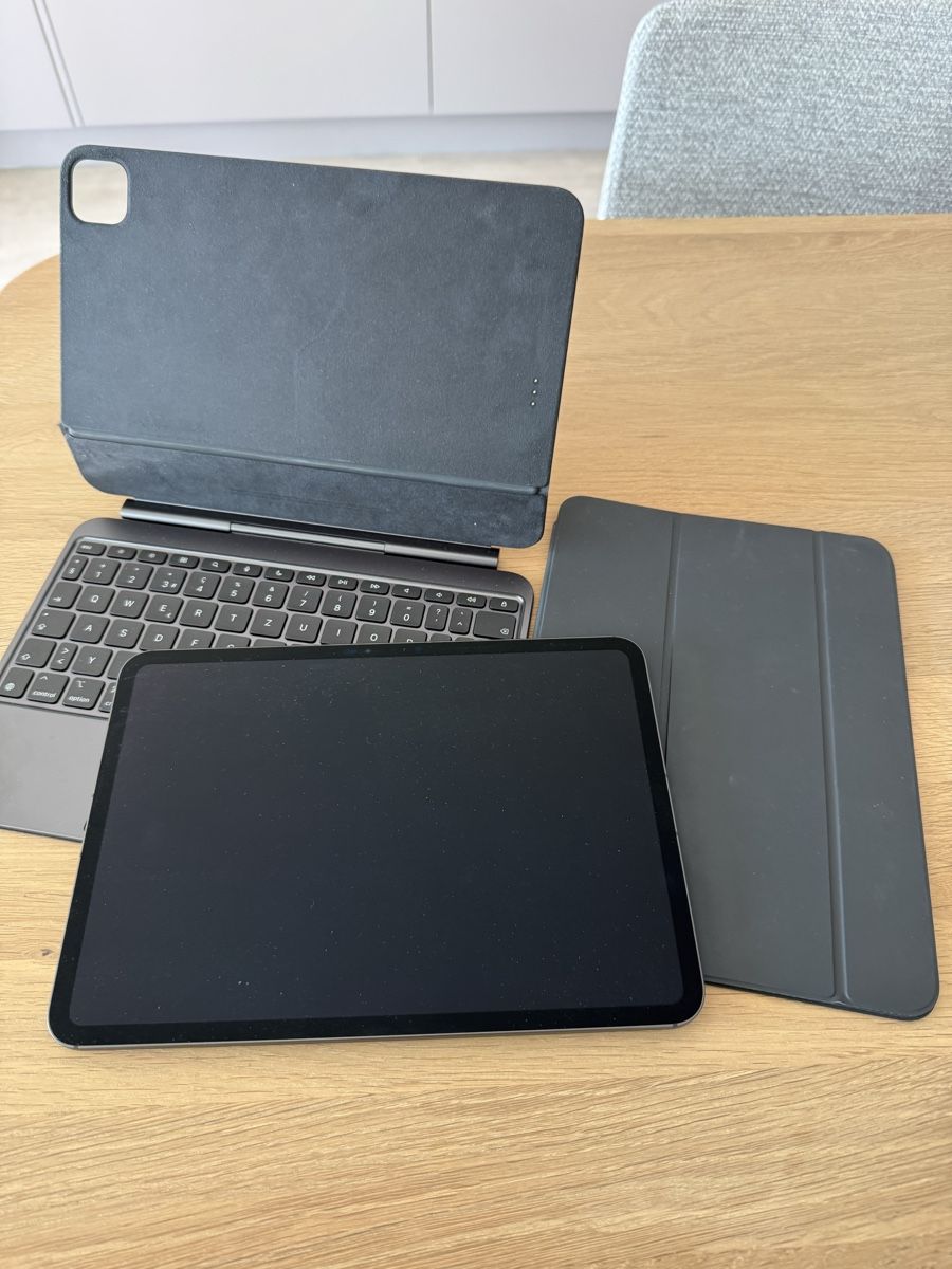 Apple Tablet PC: IPad Pro 11 Wi-Fi +Cellular – Usato da Menziken venduto da Menziken2017
