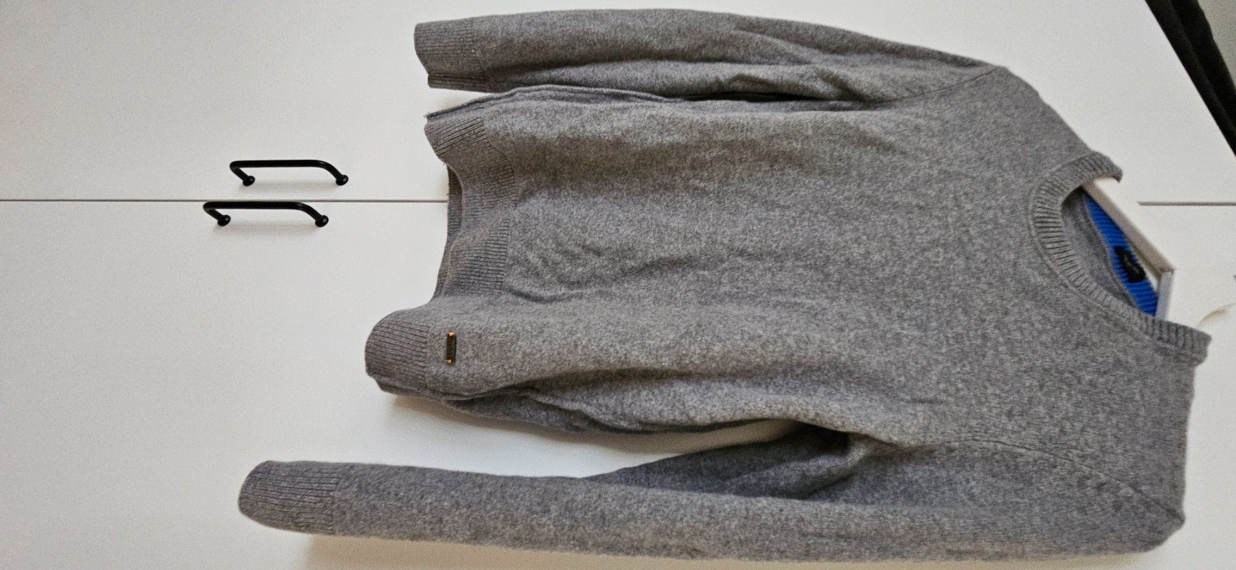 Pullover & Sweatshirts: Pull Boss   (b) – Gebraucht aus Lutry von cha_pbg5