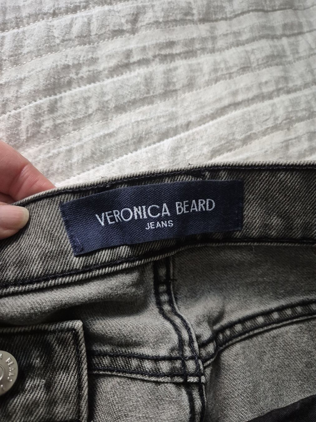 Jeans: veronica beard grey barrel jeans, 30, like new – Usato da Zürich venduto da Enila1977 8