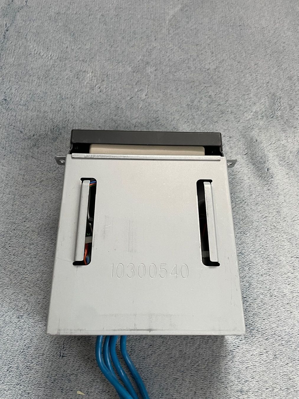 Custodie: Frontpanel für PC Gehäuse 3.5" – Usato da MAGDEN venduto da GoldenEagle2020 2