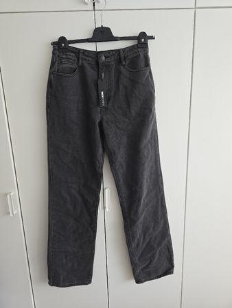 Fashion Nova Jeans - Grösse 9 