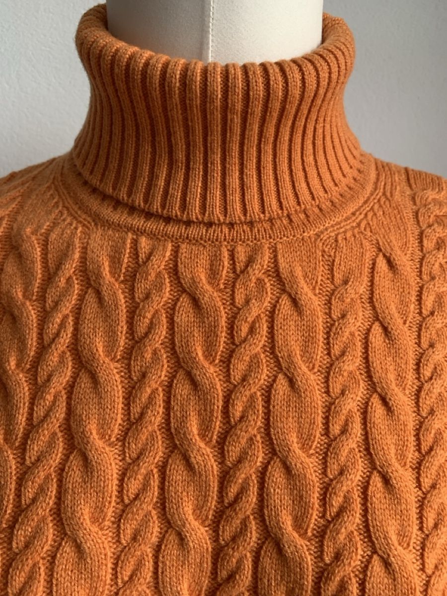 Bogner Maglioni & Felpe: BOGNER: Oranger Rollkragenpullover mit edlem Zopfmuster, 36 – Nuovo (secondo la descrizione) da Luzern venduto da designluzern 1