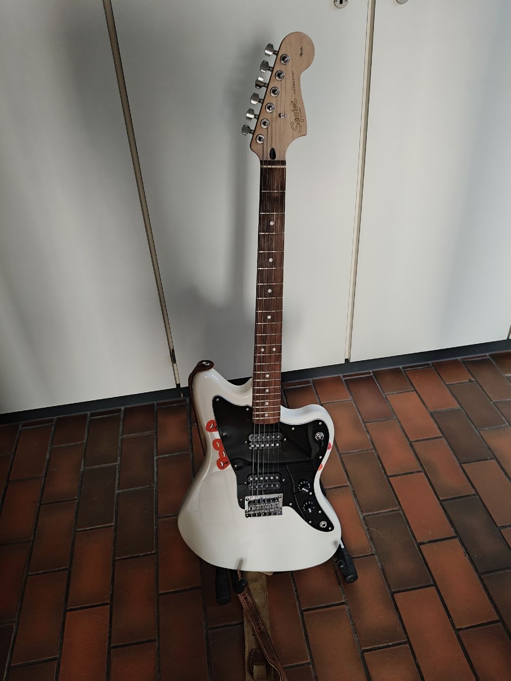 Squier Strumenti musicali: Squier Jazzmaster – Nuovo (secondo la descrizione) da Richterswil venduto da Tip3
