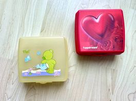 2 Tupperware Dosen Plastik Znüni Boxen gebraucht