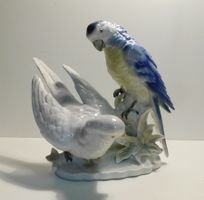 Porzellan Skulptur gr Vogelpaar gemarkt England   alte Figur