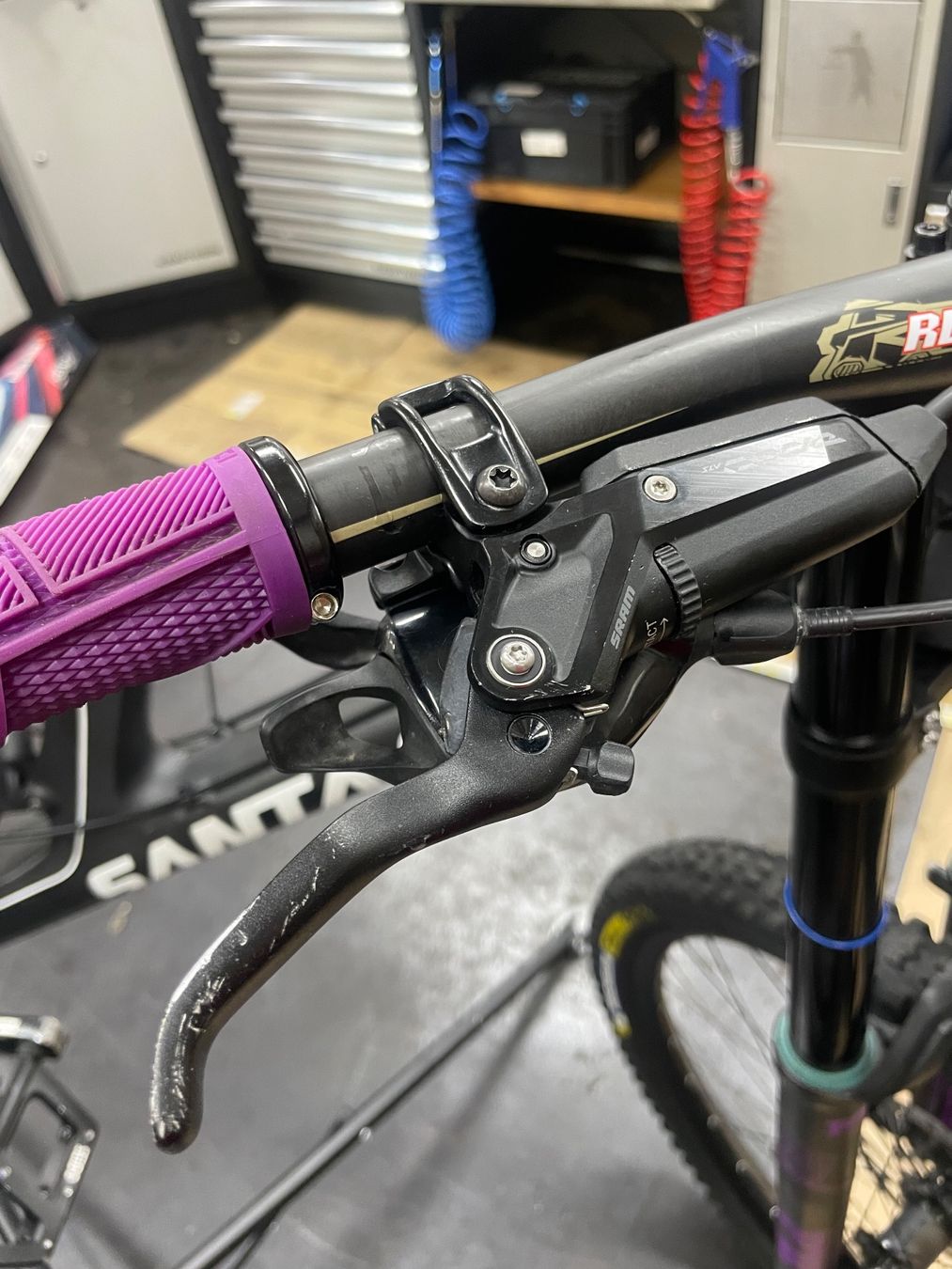 Sram Ersatzteile: Sram Code Stealth Silver SLV – Gebraucht aus Oftringen von GWC_1