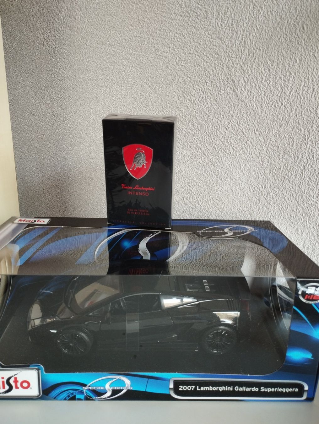 Lamborghini Modellini d'auto: Lamborghini Gallardo mit Eau de Toilette – Nuovo (secondo la descrizione) da Chur venduto da oriori