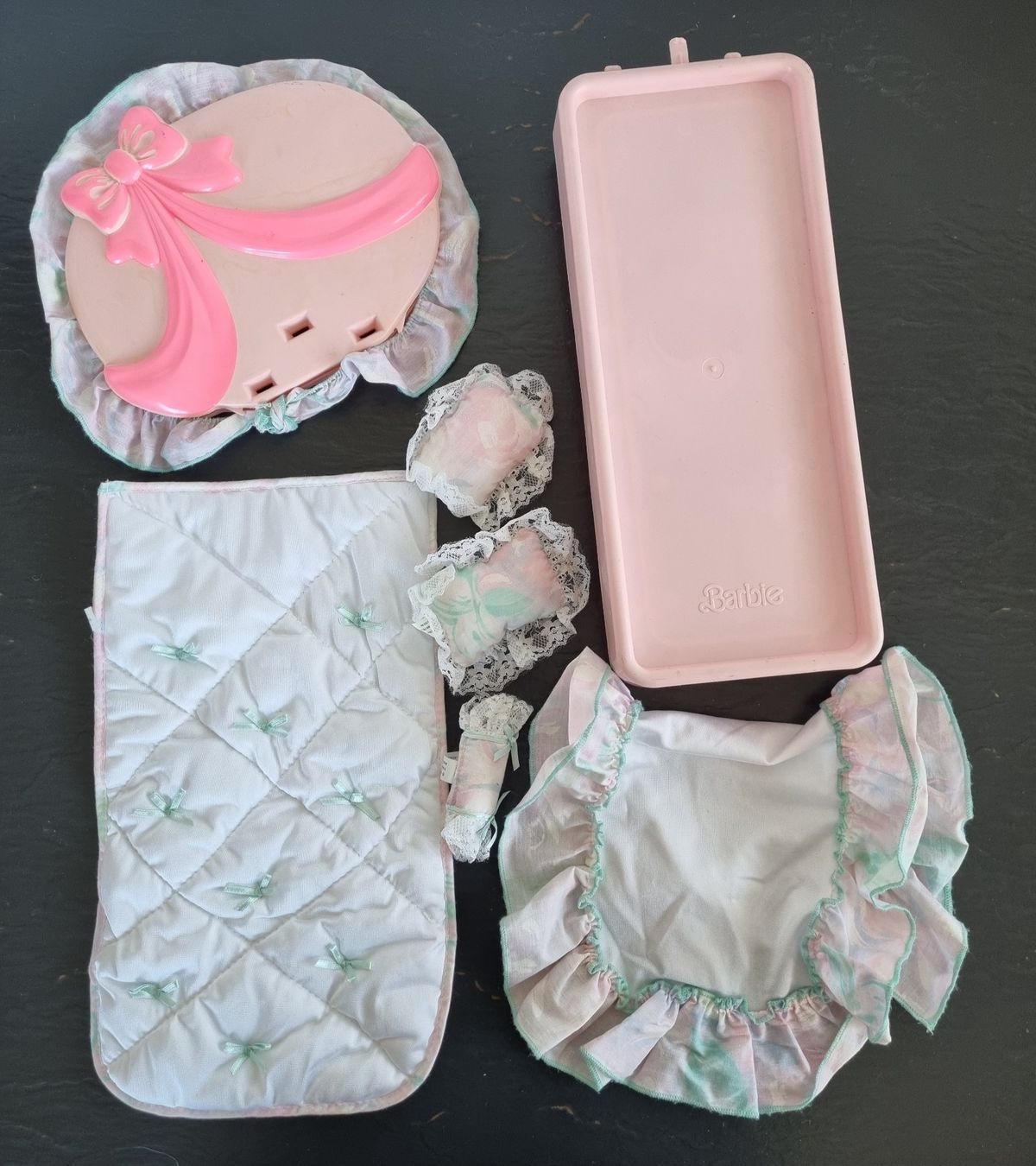 Bambole: Lit Barbie Magic Pink vintage de 1991 – Usato da Bulle venduto da bubulle243 1