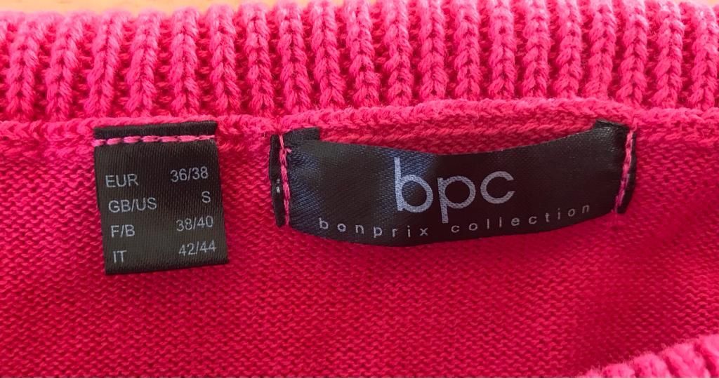 Maglioni & Felpe: Pullover mit grossem Kragen – Usato da Biel/Bienne venduto da SandraDG 1