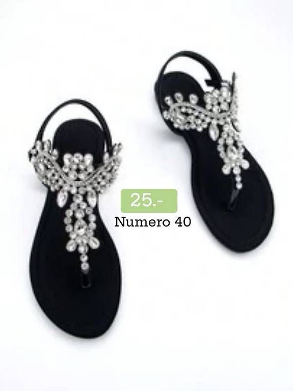 Scarpe da donna: Vendo scarpe nuove  – Nuovo e nell'imballaggio originale da Canobbio venduto da BellaS.