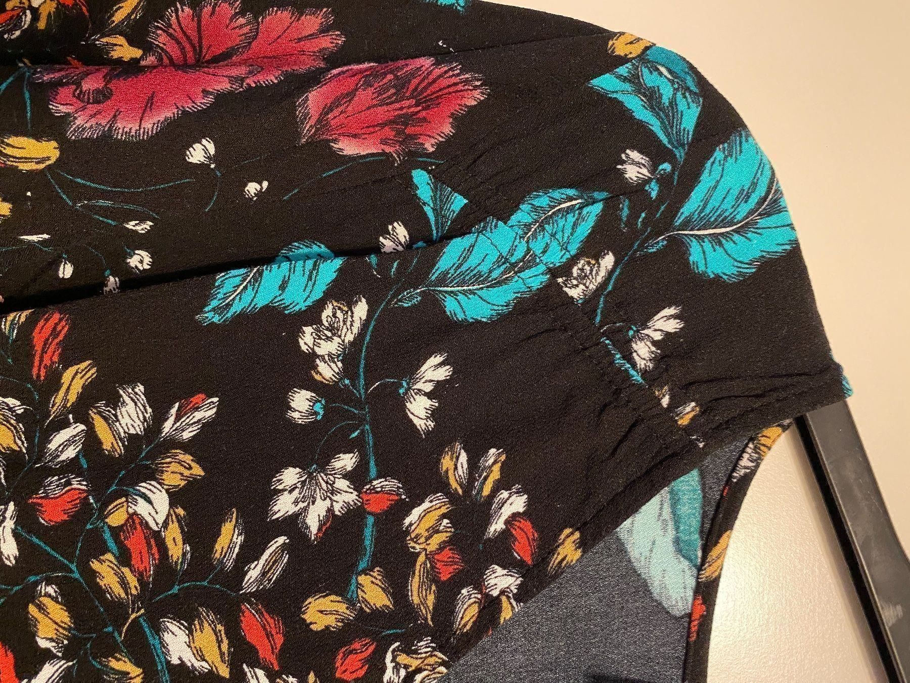 Vestiti: Damen kleid gr.36 – Usato da Pfungen venduto da Outlet64 1