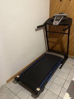Laufband klappbar mit Steigungsfunktion
