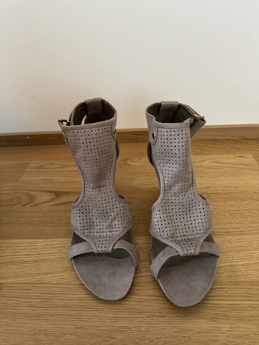 Scarpe da donna: High Heels Gr:39 – Usato da Zürich venduto da joal2