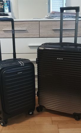 2 mal Saxoline Reisetaschen