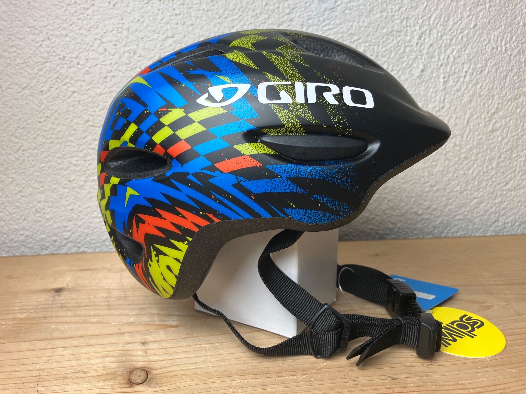 Giro Caschi: Kinderhelm Giro Scamp MIPS Grösse XS / 45 - 49cm – Nuovo e nell'imballaggio originale da Fislisbach venduto da Promo